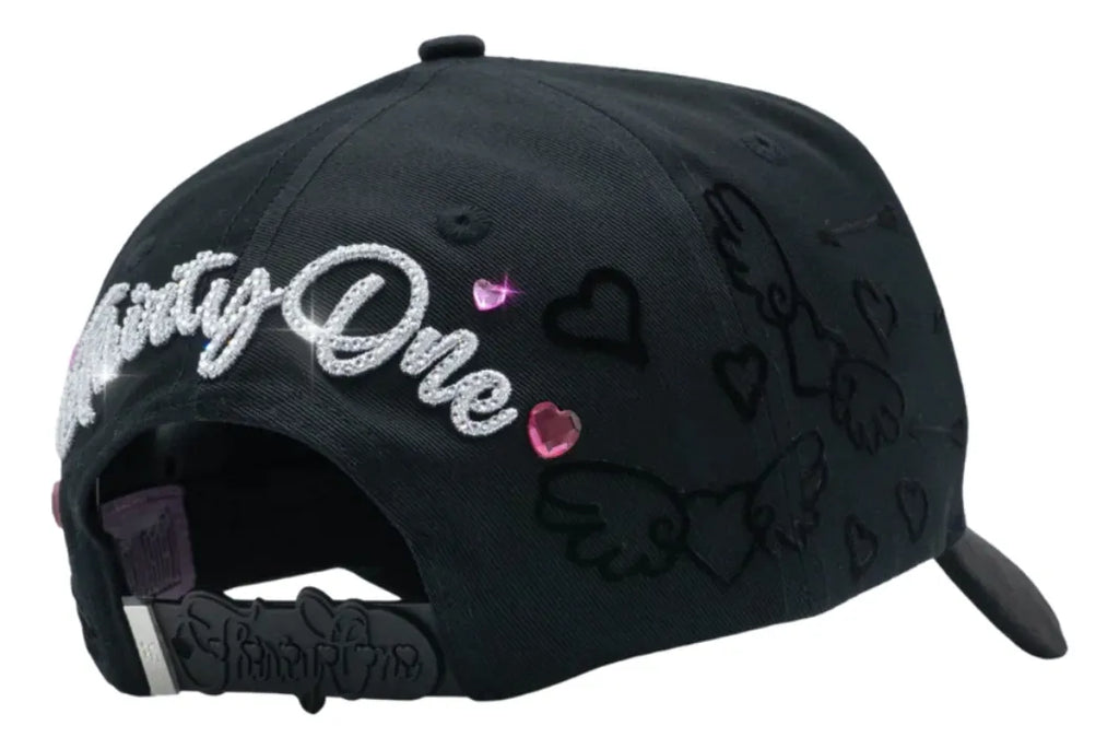 NY LOVE STRUCK "31 HATS"