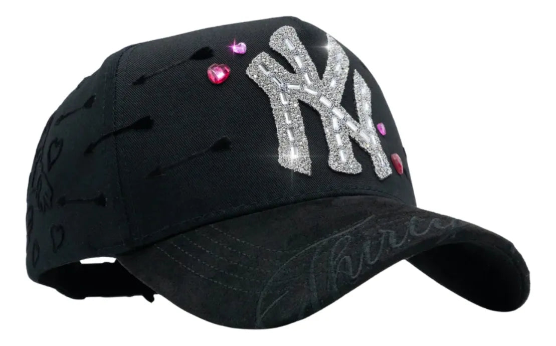 NY LOVE STRUCK "31 HATS"